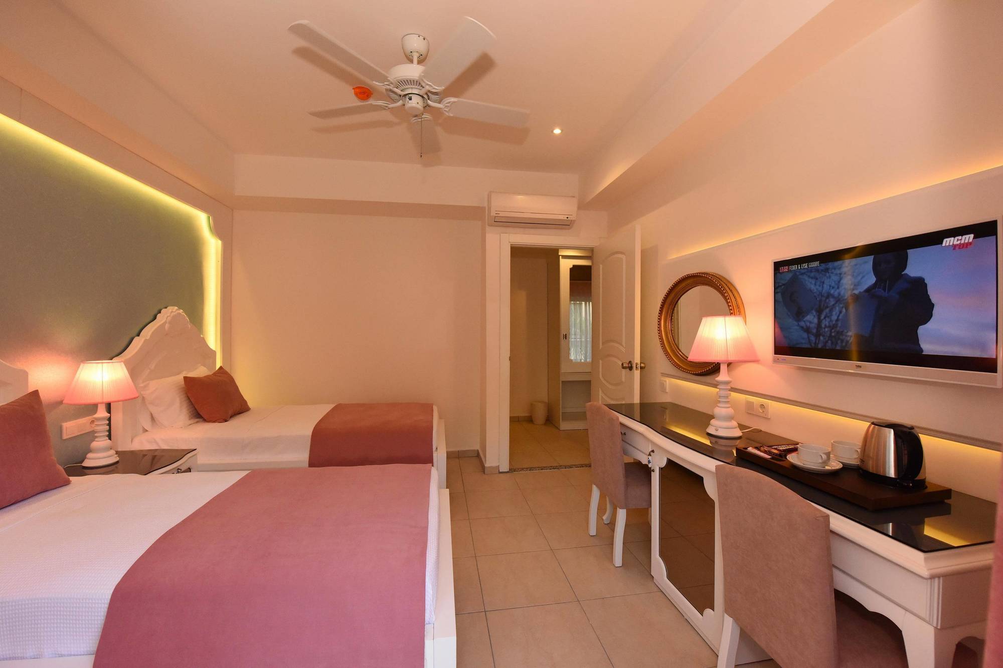 Montebello Deluxe Hotel أولدينيس المظهر الخارجي الصورة