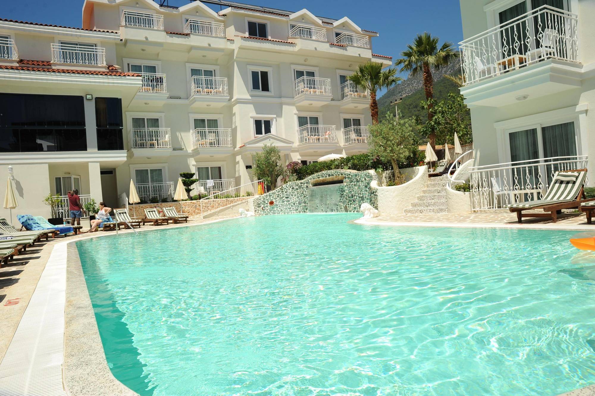 Montebello Deluxe Hotel أولدينيس المظهر الخارجي الصورة